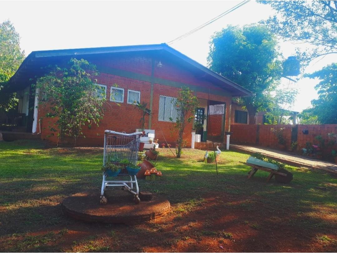 Iguazu Alojamiento "La Casa" Villa Puerto Iguazu Luaran gambar